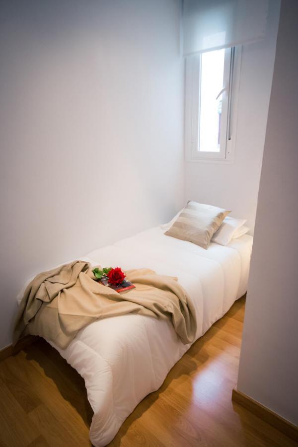 Holidays2Malaga Heredia 3 Bedroom Opposite Malaga Port Exterior foto