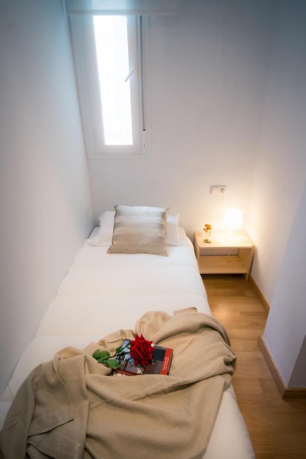 Holidays2Malaga Heredia 3 Bedroom Opposite Malaga Port Exterior foto