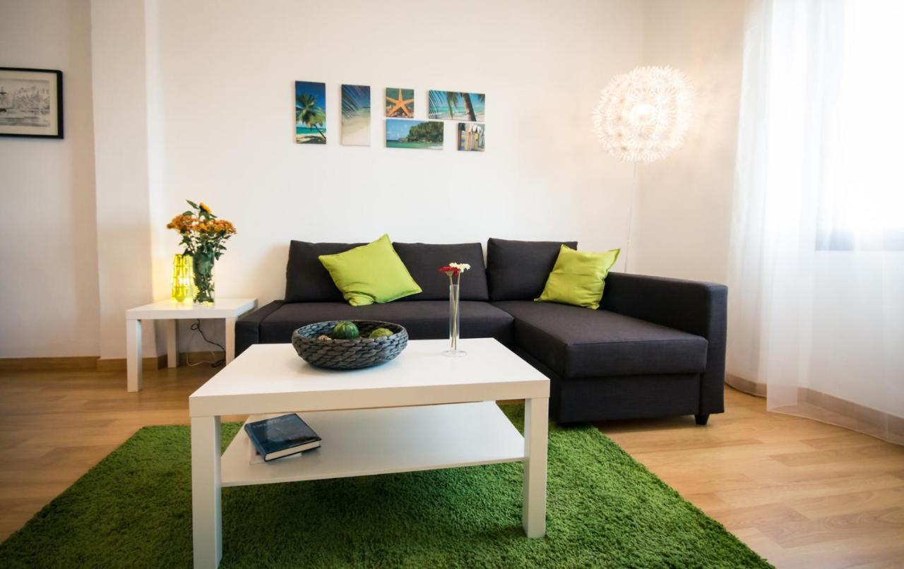 Holidays2Malaga Heredia 3 Bedroom Opposite Malaga Port Exterior foto